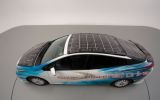 34 % účinnost: Toyota testuje novou generaci solárních článků v elektromobilech