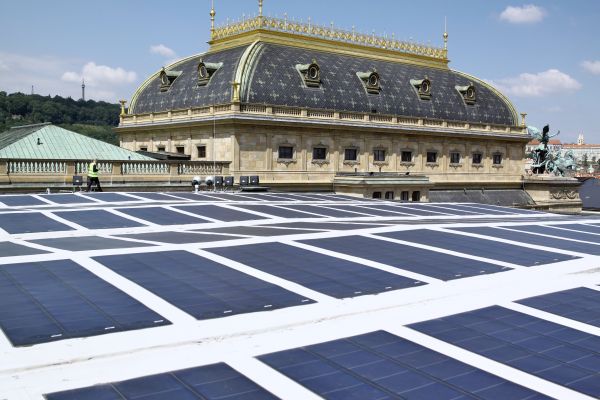 Obří potenciál: Na střechách Škoda-Auto je potenciál na 40 MW solárních panelů. To je polovina bloku místní tepelné elektrárny