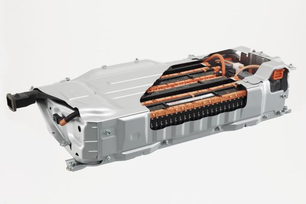 Panasonic a Toyota spojí síly při výrobě lithiových baterií