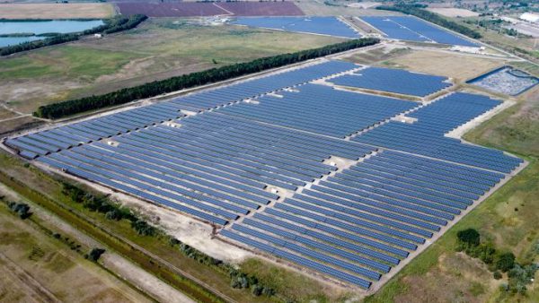 IBC SOLAR uvedla do provozu největší solární elektrárnu v Maďarsku o výkonu 43 MWp
