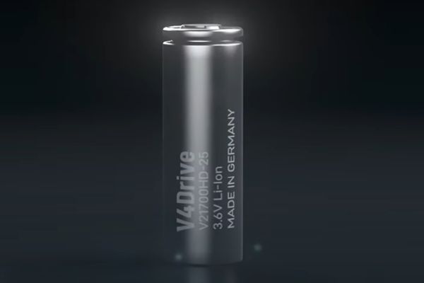 Nabito do 6 minut: Proč VARTA slibuje revoluci v bateriích nejen pro elektromobilitu?