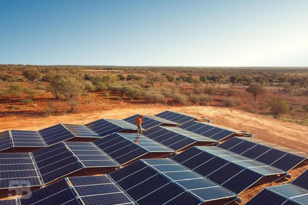 Photon Energy developuje solární projekty o výkonu přes 500 MWp