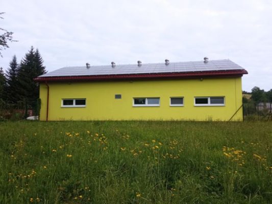Na severní Moravě vznikla první obecní fotovoltaická elektrárna „za korunu“