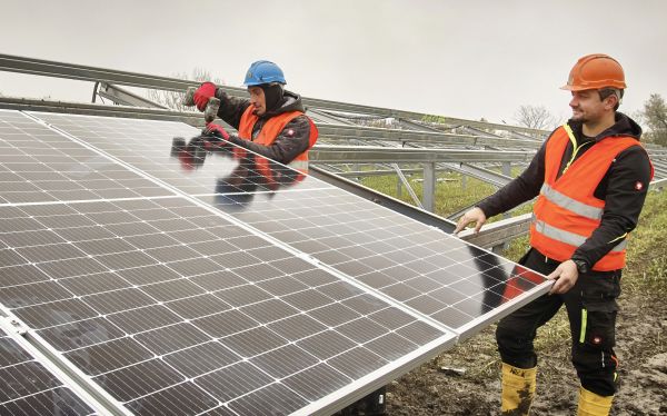 Méně razítek a více dotací. Takto hodlá stát podpořit další boom solárů v Česku