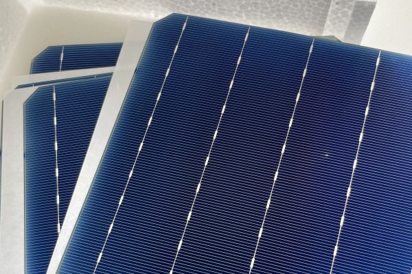 Novinka:  Německým vědcům se podařilo vyrobit solární články ze 100 % recyklovaného křemíku