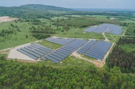 104 MWp: Největší solární elektrárna v Česku se rodí znovu v Ralsku