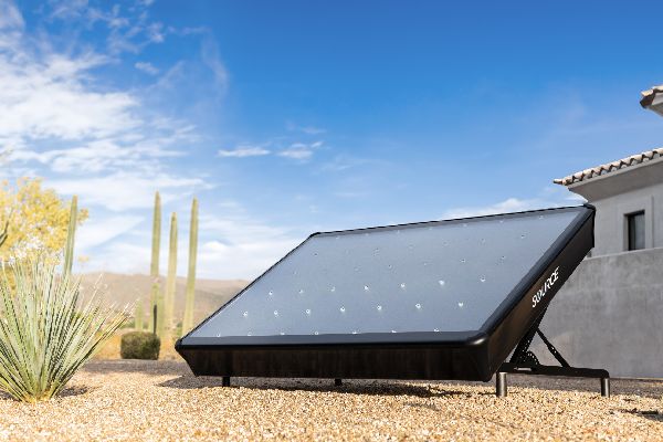 Nový typ fotovoltaického panelu bude vyrábět vodu