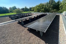 30 000 MWp: Česko bude masívně investovat do solárů. Počítá s tím nový klimaticko-energetický plán