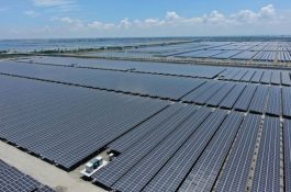 2000 MWp: Největší fotovoltaická elektrárna na světě byla spuštěna v SAE