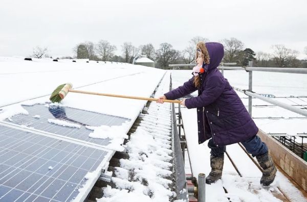 Jak v zimě optimálně pečovat o fotovoltaickou elektrárnu?